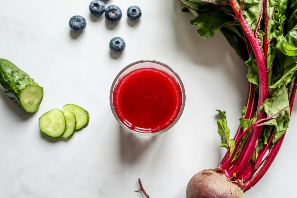 Cucumber juice with blueberrys and beets